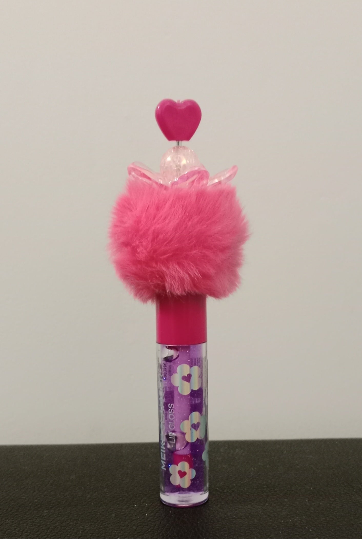 🌸 Lip gloss cute Princess con pompón suave 💗✨