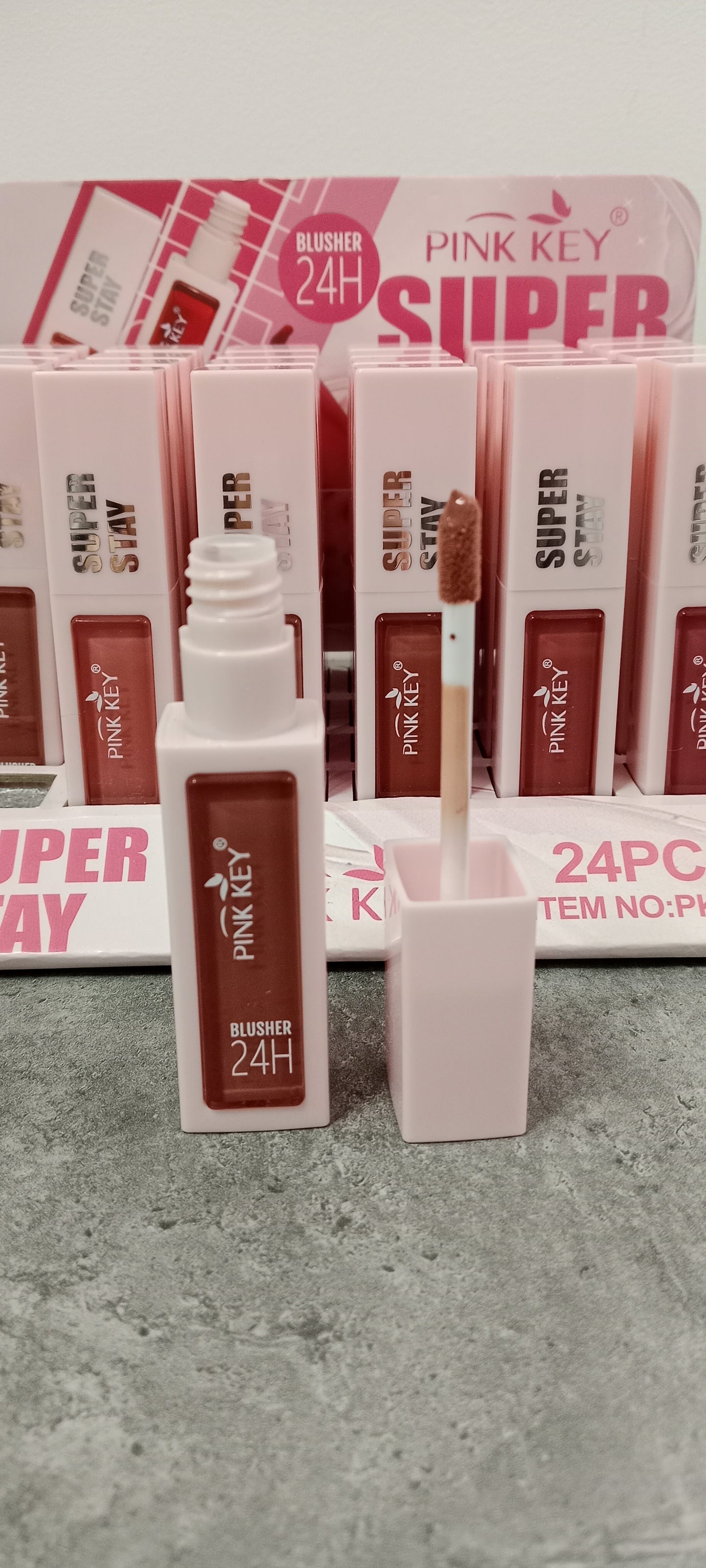 💗✨ Rubor líquido pink key super stay 24H – color natural y duradero ✨💗