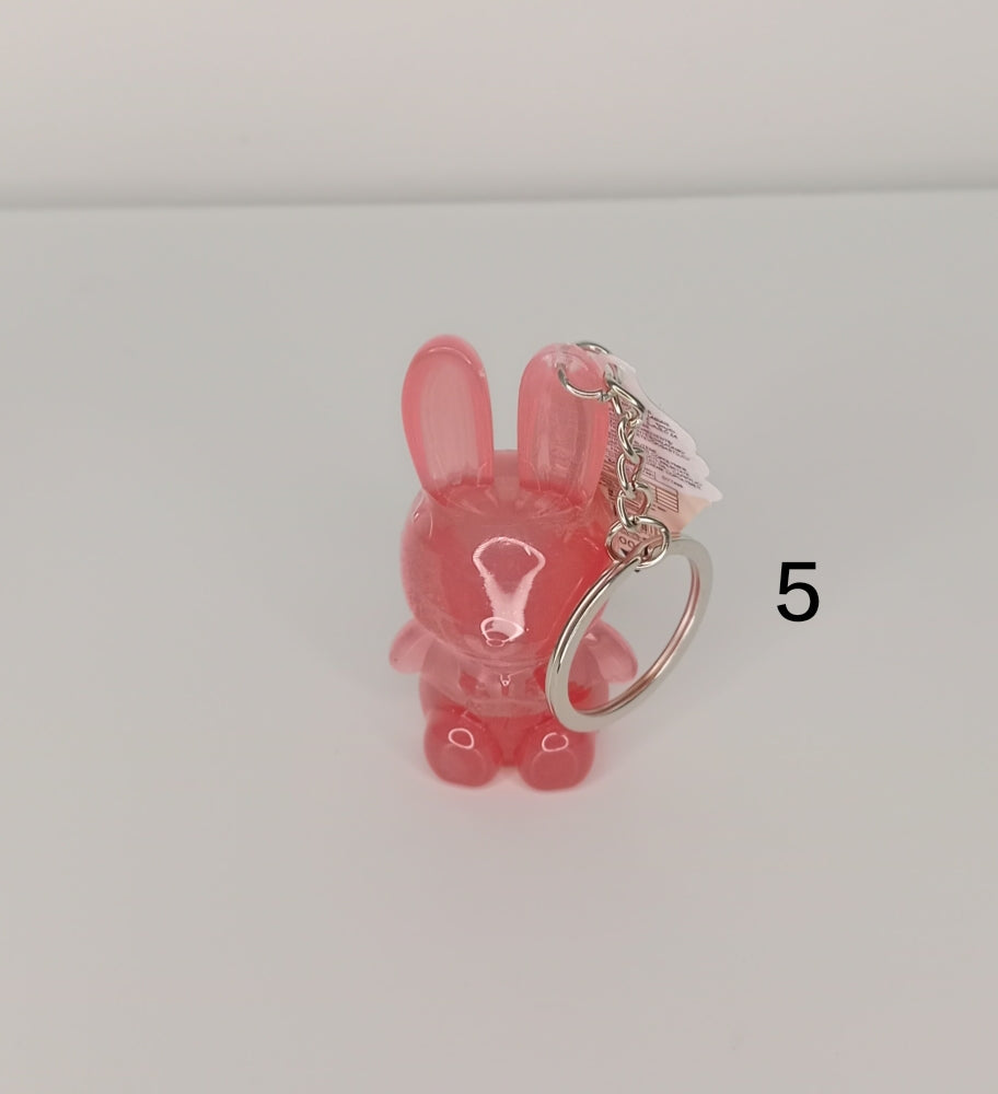 ✨Lip gloss bunny keychain – Brilla y llévalo contigo🐰💄✨